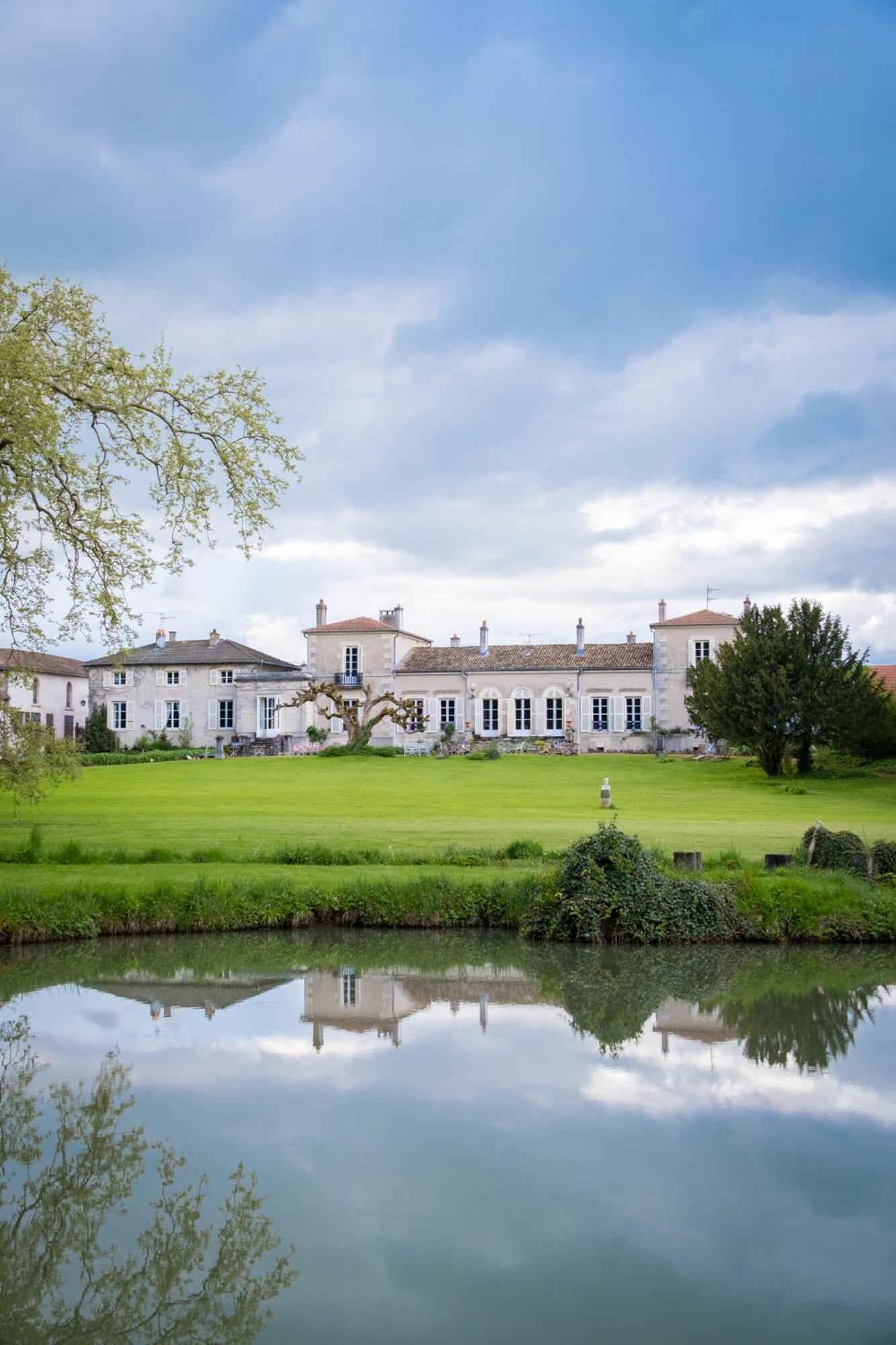 Chateau De Choloy Kültér fotó